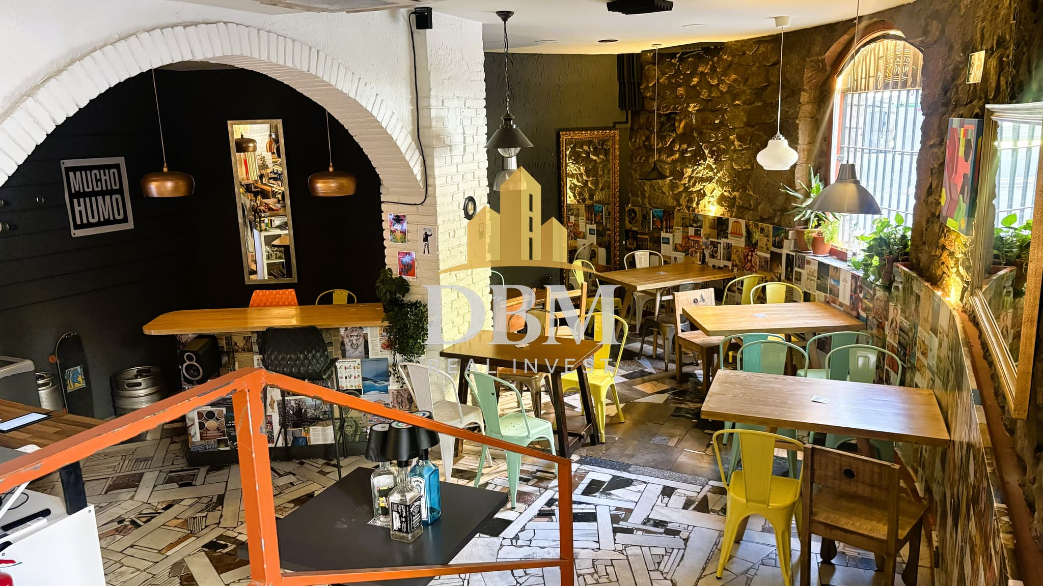 Restaurante con terraza en Clot
