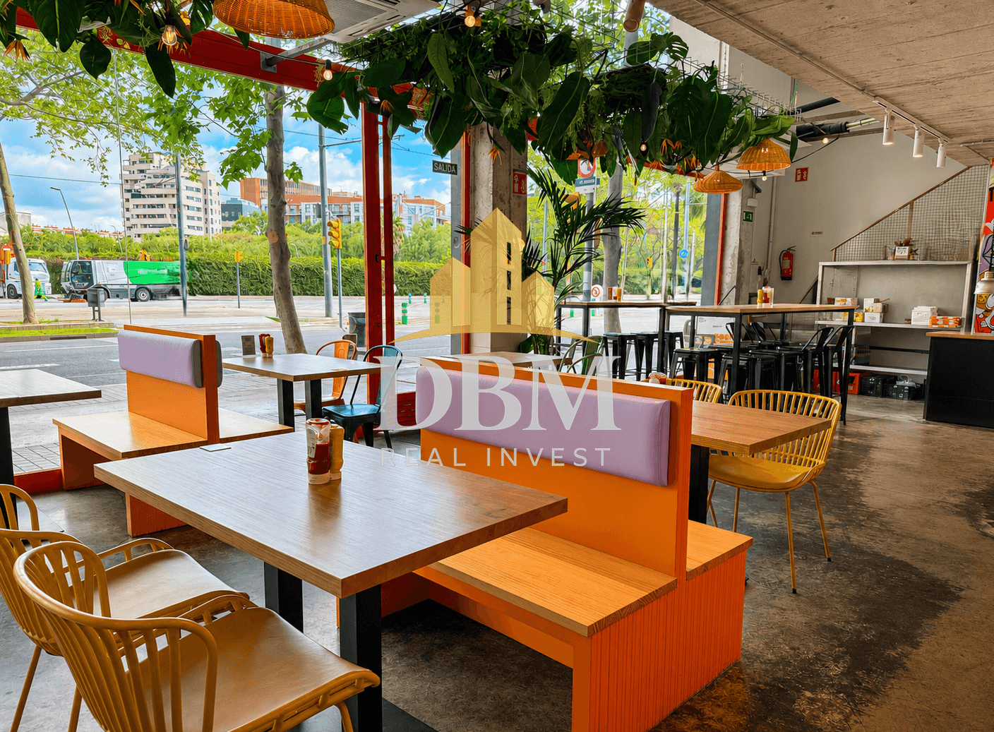 Bar Restaurante con 6 mesas de terraza en Poble Nou, Barcelona